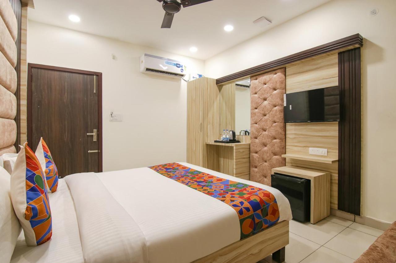 Fabhotel Spring Amritsar Exterior foto